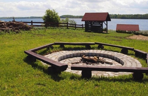 Blanki House | Holiday home by the lake Blanki in Suryty