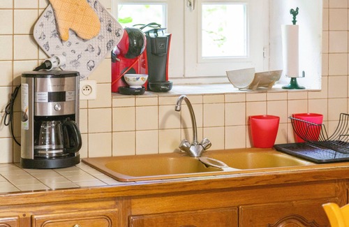 Ploneour-Lanvern House | Holiday Home 'Charme Armorine' with Private Garden