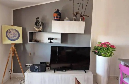 Capo Mannu House | Holiday Home "Capo Mannu-Mandriola" with Sea View, Terrace & Wi-Fi