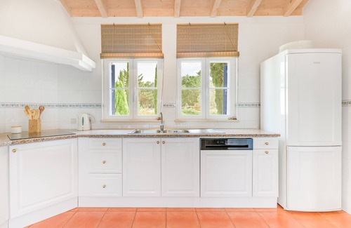 Baiona House | Holiday Home 'Casa Alecrim - Selão Da Eira' with Sea View, Wi-Fi and Air Conditioning