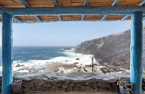 Valverde House | Holiday Home 'Casa Cueva El Pozo' with Sea View, Private Terrace and Private Garden