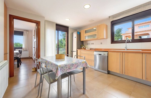 Roda de Bara House | Holiday Home 'Casa Tico' with Private Pool, Wi-Fi
