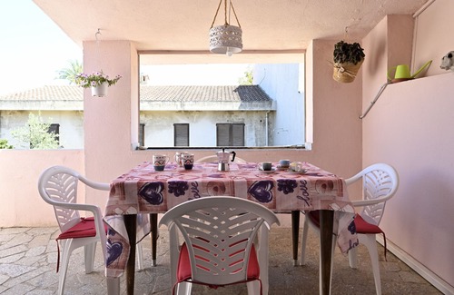 Torre di Bari House | Holiday Home "Casa Angelica Barisardo" close to the Sea with Private Garden & A/C