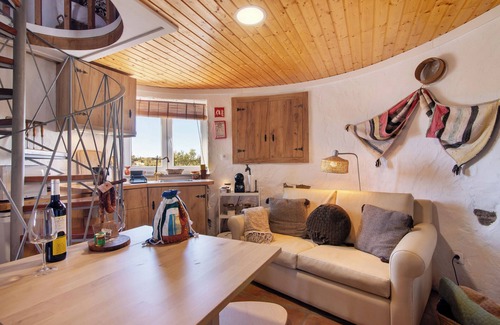 Cortelha House | Holiday Home 'Casa Moinho Da Eira' with Mountain View, Wi-Fi and Air Conditioning