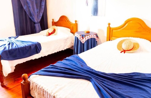 Santo Amaro House | Holiday Home "Casa Santos" with Mountain View & Private Garden