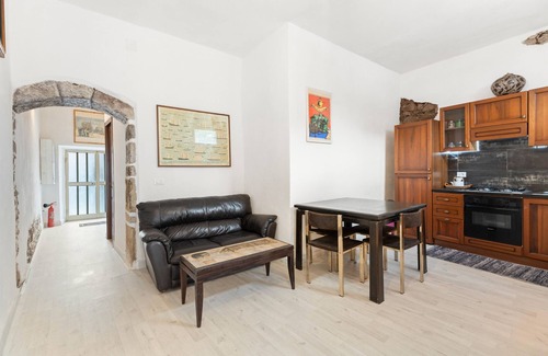 Seneghe House | Holiday Home 'Casasalauna' with Mountain View, Private Terrace and Air Conditioning