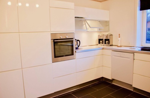 Harboore House | Holiday home close to the sea with indoor pool and room for 30 people