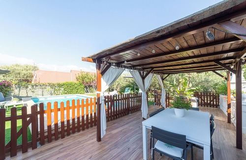 Pechina House | Holiday Home "Cortijo Indalo" with Pool & Wi-Fi