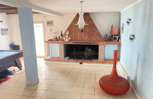 Sant'Antioco House | Holiday Home 'Cottage Turri' with Sea View, Wi-Fi and Air Conditioning
