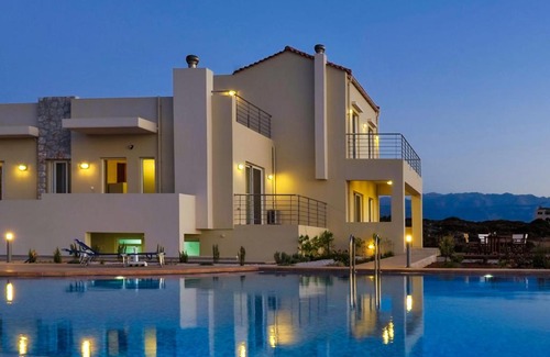 Stavros House | Holiday Home Cretan View-1
