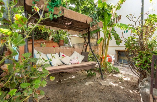 Villaggio delle Mimose House | Holiday Home 'Da Elisa' with Private Terrace, Wi-Fi and Air Conditioning