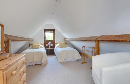 Wadhurst House | Holiday Home Dairy by Interhome