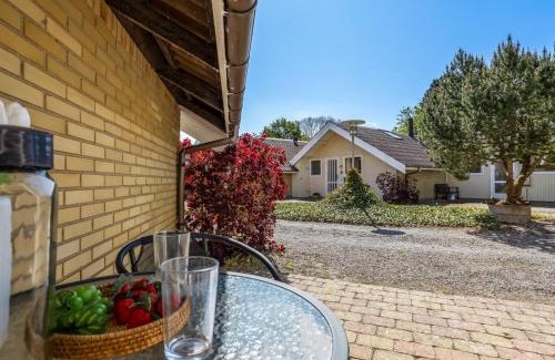 Askeby House | Holiday Home Darina - 150m from the sea by Interhome