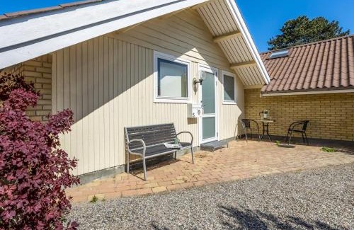 Askeby House | Holiday Home Darina - 150m from the sea by Interhome