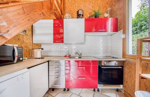 Hourtin House | Holiday Home 'De Gauche' with Private Terrace and Private Garden