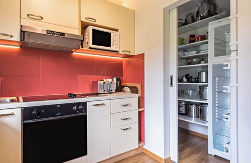 Ortisei House | Holiday Home 'Dolomiti Rondula' with Mountain View, Shared Pool and Wi-Fi