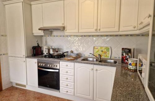 Urbanizacao dos Calicos House | Holiday Home Elisia by Interhome