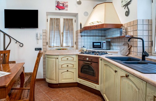 Mezzolombardo House | Holiday Home 'Emma Home' with Balcony and Wi-Fi