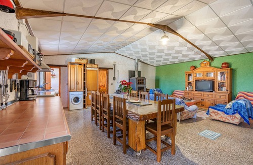 Cogollos de Guadix House | Holiday Home "Casa Rural Tesorillo Cat Superior" with Mountain View, Pool & Wi-Fi