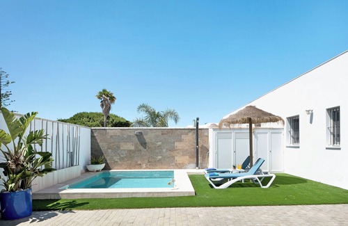 El Palmar House | Holiday Home 'Casa Orilla Sur B' close to the Beach with Pool & Wi-Fi