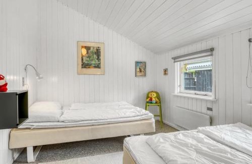 Gjøl House | Holiday Home Eske - 200m to the inlet by Interhome