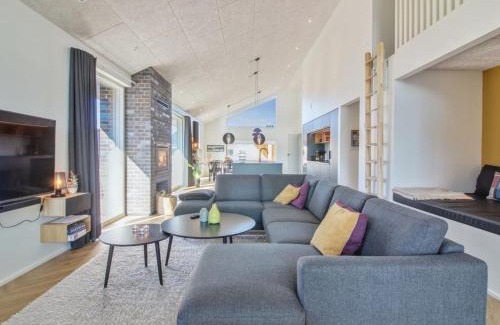 Lokken House | Holiday Home Esme - 400m from the sea by Interhome