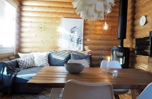 Yllasjarvi House | Holiday Home Felixinpolku 1
