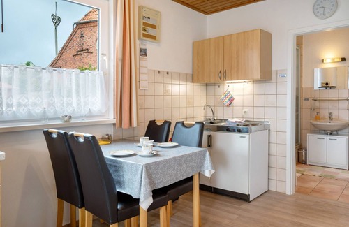 Bliesdorf House | Holiday Home 'Ferienhaus Landhaus Loose' with Private Terrace, Private Garden and Wi-Fi