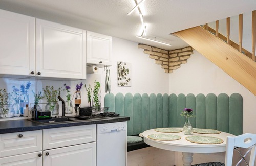 Ilversgehofen House | Holiday Home 'Ferienhaus Bernoth' with Shared Pool, Shared Garden and Wi-Fi
