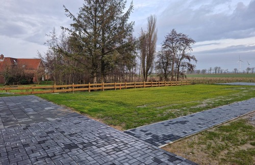 Schulp House | Holiday Home 'Ferienhäuser Ebbe Und Flut' with Private Terrace, Private Garden and Wi-Fi