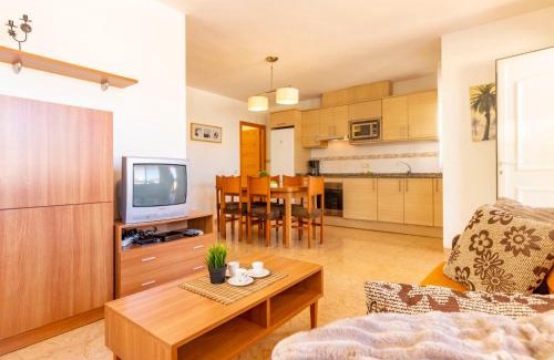 Riumar House | Holiday Home Flamenc 2 by Interhome