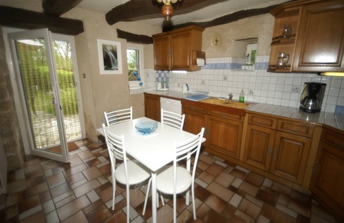 Muret-le-Chateau House | Holiday Home in Muret near Château Colombier