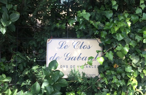 Vaison-la-Romaine House | Holiday home with swimming pool in Vaison la Romaine