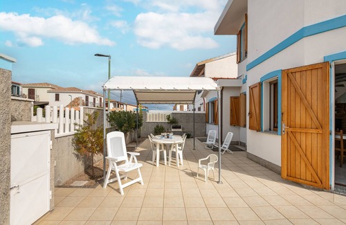 Calasetta House | Holiday Home 'Fra' with Sea View, Private Terrace and Air Conditioning