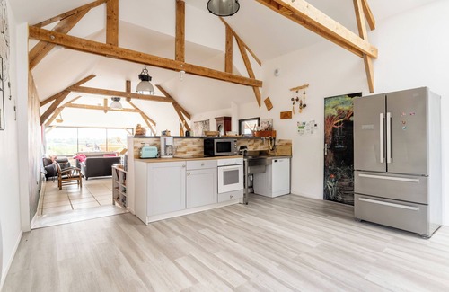 Bovel House | Holiday Home 'Gîte Le Jardin D'Eden' with Shared Pool, Private Terrace and Wi-Fi