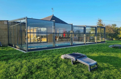 Bovel House | Holiday Home 'Gîte Le Jardin D'Eden' with Shared Pool, Private Terrace and Wi-Fi