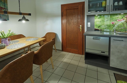 Erlabronn House | Holiday home 'Haus Am Brunnen' on 100 sqm with private garden and WiFi