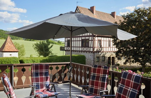 Erlabronn House | Holiday home 'Haus Am Brunnen' on 100 sqm with private garden and WiFi