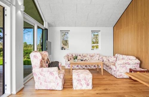 Nordost House | Holiday Home Hildegardt - 150m from the sea by Interhome