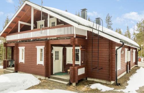 Sirkka House | Holiday Home Hirvas levi 2 by Interhome