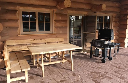 Glatten House | Holiday Home 'Hofblick' with Private Terrace, Private Garden and Wi-Fi