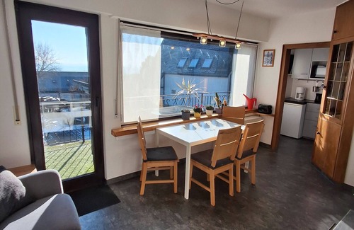 Attendorn House | Holiday Home 'Höhenflug' with Mountain View, Private Terrace and Wi-Fi