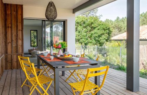 Mimizan House | Holiday Home Hotel du Nord by Interhome