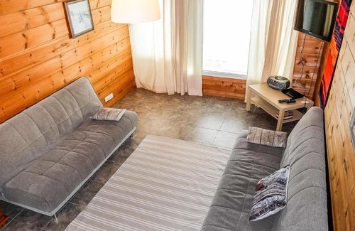 Rovaniemi House | Holiday Home Huoneisto b2 by Interhome