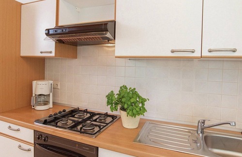 Grossbreitenbach House | Holiday home in Großbreitenbach