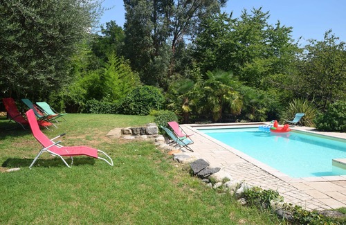 Pont-de-Labeaume House | Holiday Home in Ardèche near Château de Ventadour