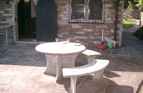 Cannobio Apartment | Holiday home in Mediterranean gardens with breathtaking panoramic views