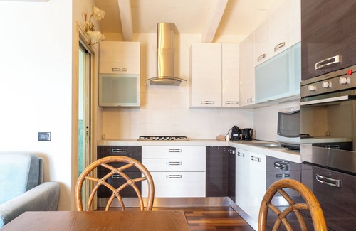 Briffi House | Holiday Home 'Il Casale - Villa - 6km Da Finale' with Mountain View, Wi-Fi and Air Conditioning