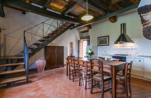 Sorano House | Holiday Home Il Piccione by Interhome