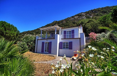 Marciana House | Holiday home in a unique location above the sea